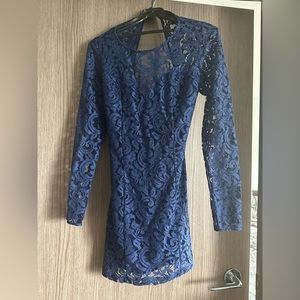H&M Short cornflower blue lace dress